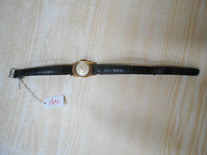 【貨物輸送無料】montre femme ancienne emer ne fonctionne pas ref17093 男女兼用腕時計-腕時計