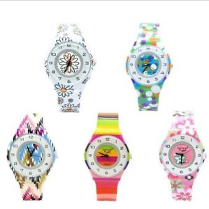 【送料無料】mini flowers analog women waterproof watch children wristwatches silicone strap|hokushin