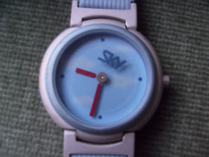 【送料無料】watch sky smash brand in original box unused|hokushin