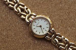 【貨物輸送無料】ladies gold tone accurist bracelet watch 男女兼用腕時計-腕時計