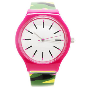 【送料無料】xhilaration womens plastic camo watch|hokushin