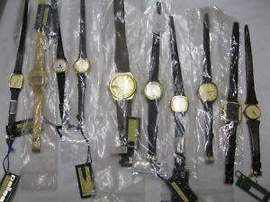 【貨物輸送無料】10 quartz frauenuhren pallas,glycine,technos  aus 7080 jahren ungetr