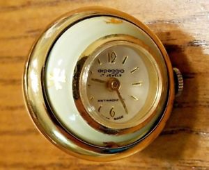 【貨物輸送無料】vintage womens arpeggio 17 jewels pendant watch  ball shape w swivel feature