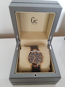 【送料無料】montre guess collection cramique|hokushin