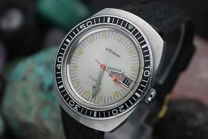 【送料無料】vintage wittnauer automatic stainless steel diver mens sport watch