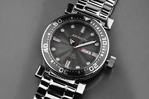 【送料無料】aragon a033gry m diver 50 automatic｜hokushin