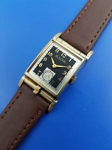 【貨物輸送無料】exquisite vintage 1950 mans bulova hand wind flip top photo picture serviced