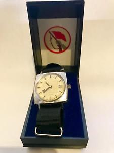 【送料無料】glashtte spezimatic stahlmilitr uhr20 jahrestag nvauhren box
