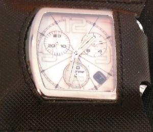voltime chronograph white, quartz with rare scuba strap mint voltime chronograph white, quartz with rare scuba strap mint