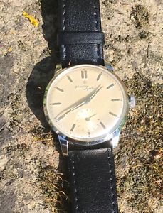 【送料無料】vintage zenith sporto herrenuhr generalberholt neu aufgebaut ungetragen