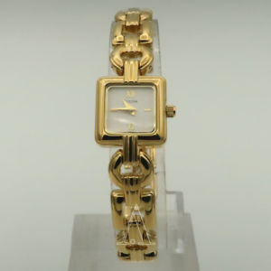 【送料無料】bulova womens quartz watch 97t38sdv｜hokushin