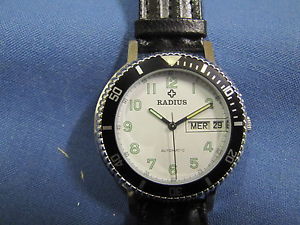 【送料無料】radius orologio meccanico automatico day date acciaio nuovo, nos 293