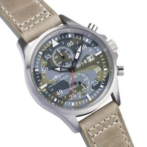 【送料無料】orologio uomo avi8,chrono militare,aviatore,mimetico,camouflage,cronografo,299