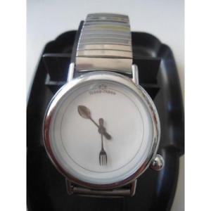【送料無料】orologio da polso taboo taboo quadrante bianco in acciaio collezione|hokushin