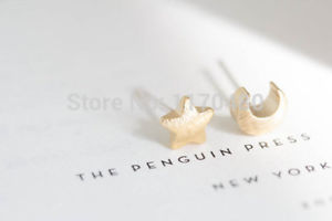 【送料無料】ピアス　デゴールドムーンピアス　as de58764 tiny niedlich gold teens mond ohrring fur frauen copper｜hokushin