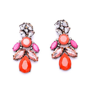 【送料無料】ピアス　ピアス　ファッションゴールデンレッドピンクコーラルペンダントレトロケースクリップohrringe mode clip on golden rot rosa koralle kristall fallen anhnger retro a8