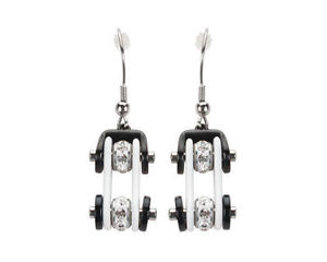 【送料無料】ピアス　レディースバイカーステンレススチールチェーンピアス　アメリカdamen biker edelstahl fahrradkette ohrringe schwarz wei usa verkufer