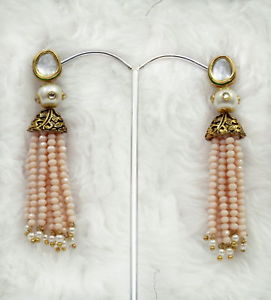 【送料無料】ピアス　ピアス　アンティークタッセルpfirsich perlen lange kundan antik quaste jhumki jhumka ohrringe az68702