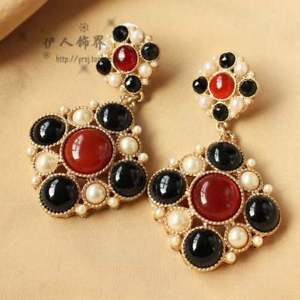 【送料無料】ピアス　ピアス　ゴールデンキャンドルビザンチンパールレトロクリップohrringe clip auf golden kerzenhalter byzantinische perle rot schwarz retro yw6 13,855円