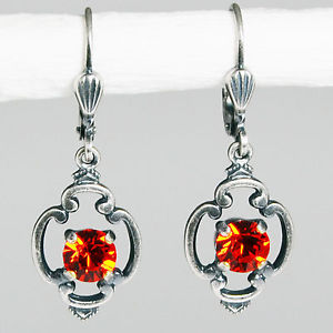 【送料無料】ピアス　ピアス　スワロフスキーヴィンテージレトロヒアシンスクリスタルシルバーgrevenkmper ohrringe swarovski kristall silber rund vintage retro rot hyacinth｜hokushin