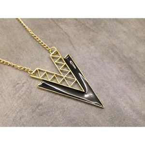 【送料無料】ネックレス　カラーダブルファッションcollier sautoir double v fashion femme｜hokushin 13,485円