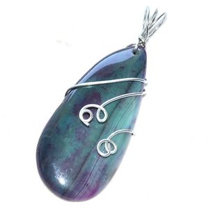 【送料無料】ネックレス　ペンダントgros pendentif original plaqu argent agate naturelle vert violet bijou pendant