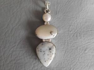 【送料無料】ネックレス　オパールホワイトpendentif agate opale dendritique blanche perle de rivire pl argent pendant