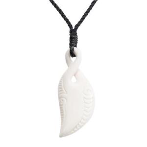 【送料無料】ネックレス　ハンドマオリペンダントネックレス81stgeneration sculpt la main os maori pikorua tortillon collier pendentif