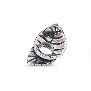 【送料無料】ネックレス　authentic trollbeads spring leaves tagbe00239 nuova foglia