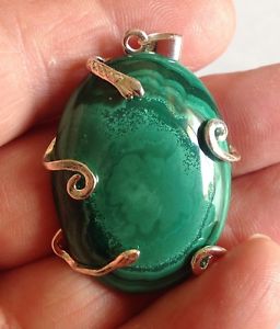 【送料無料】ネックレス　マラカイトナチュラーレマラカイト malachite pendente in naturale malachite