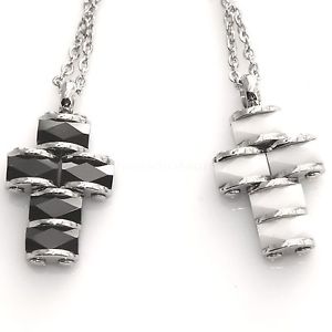 【送料無料】ネックレス　ビアンカcatena collana girocollo uomo acciaio inox ciondolo croce ceramica nera bianca｜hokushin