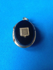 【送料無料】ネックレス オニキスancien pendentif onyx amp; plaqu or mourning pendant|hokushin