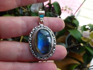 【送料無料】ネックレス シルバーパンチペンダントbeau pendentif avec labradorite en argent 925 poinon|hokushin