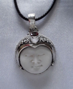 【送料無料】ネックレス　クリエイションモードガーネットagnes creations pendentif femme mode argent 925 amp; os sculpt orn grenat rouge｜hokushin