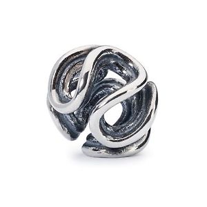 【送料無料】ネックレス　デッラヴィータパスauthentic trollbeads path of life tagbe20067 sentiero della vita