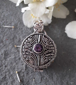 【送料無料】ネックレス クリエイションボックスシークレットシルバーアメジストagnes creations pendentif poison boite a secret argent 925 amp; amthyste