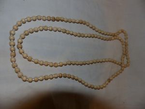 【送料無料】ネックレス　ガラスビーズクリップgrand collier sautoir en perles dos et verre ancien