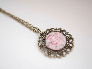 【送料無料】ネックレス　クランプロマンチックカボションゴールドromantique collier cabochon ptales pendentif vieil or｜hokushin