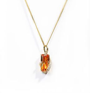 【送料無料】ネックレス　ジルコニウムオレンジpendentif plaqu or, forme rectangle, oxyde de zirconium couleur ambre