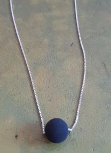 【送料無料】ネックレス　ソリッドシルバーブラックボールクリップcollier fin en argent massif 925 boule noire refm195