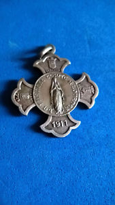 【送料無料】ネックレス　エンドシルバーペンダントルルドancien fin pendentif argent la franche comt lourdes