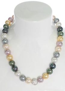 【送料無料】ネックレス　パールマルチカラーネックレスjoli e collier de perles avec fermeture magntique, multicolore,