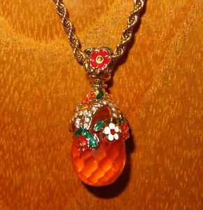 【送料無料】ネックレス　ロシアエナメルクランプオレンジスワロフスキークリスタルoeuf pendentif russe authentique collier maill orange swarovski cristaux