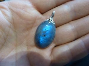 【送料無料】ネックレス　pendentif protection en labradorite ref 9088