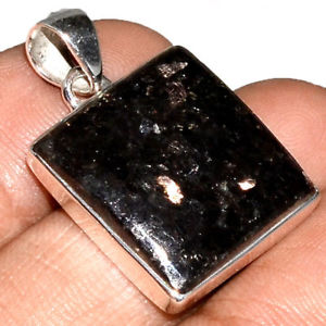 【送料無料】ネックレス マウントpendentif nuummite vritable monture argent 925 rare ref 0174