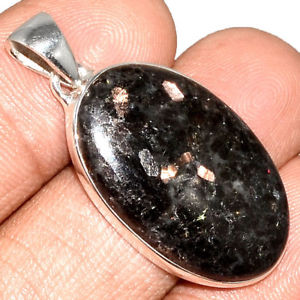 【送料無料】ネックレス　マウントpendentif nuummite vritable monture argent 925 rare ref 5141