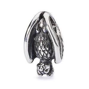 【送料無料】ネックレス　authentic trollbead sleeping bat tagbe30058 pipistrello