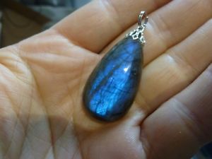 【送料無料】ネックレス pendentif protection en labradorite ref 7084
