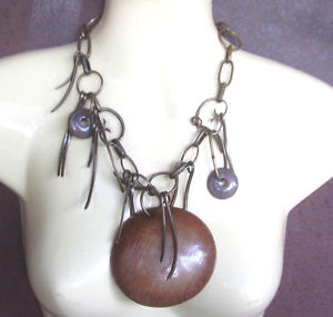 【送料無料】ネックレス　メタルクランプホーンwg147 collier metal et corne de bovin