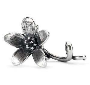 【送料無料】ネックレス　トロールアネモネフィオーレデルベントauthentic trollbeads troll anemone pendant tagpe00061 pendente fiore del vento